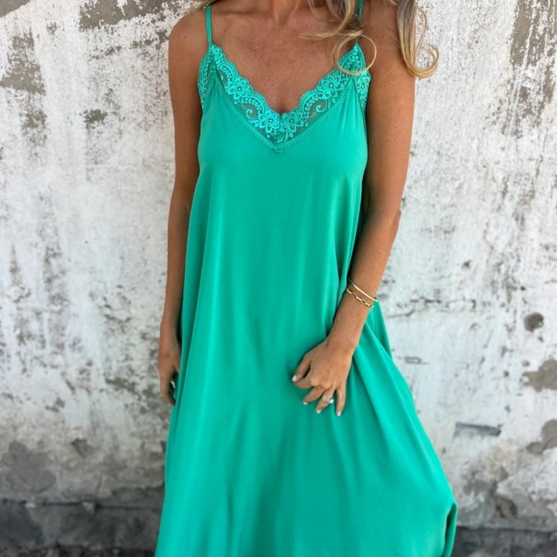 Carolina - Elegant Sleeveless Dress